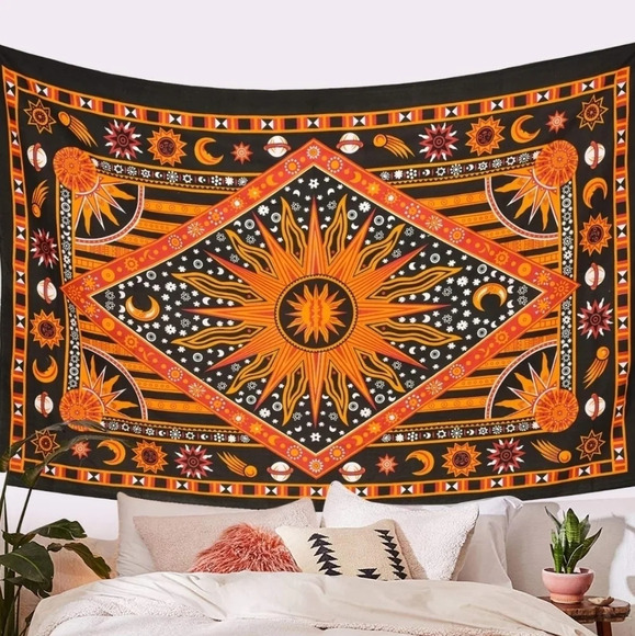 Sun, moon, stars wall tapestry NIB ๐ - Picture 4 of 8